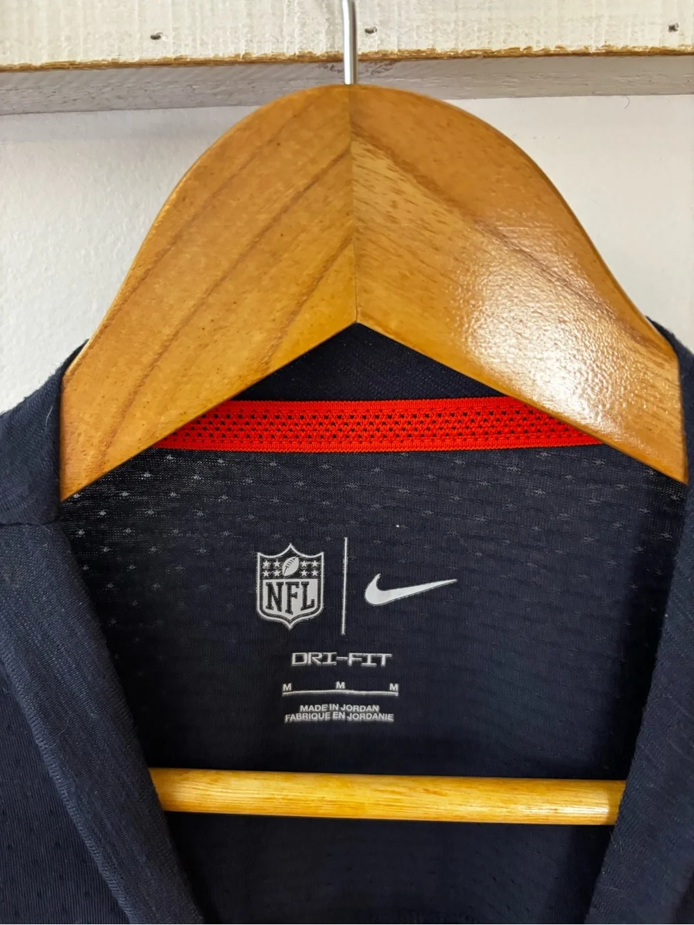Nike Chicago Bears Sideline Tonal Performance Player Long-Sleeve Pullover